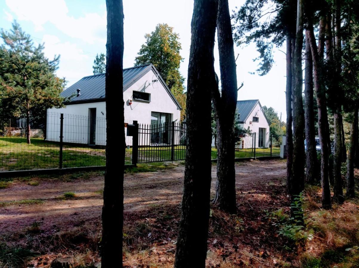 Narev Domy Wakacyjne Kazdy Dom Na Wylacznosc Oddzielnie Ogrodzony Pomiechówek Extérieur photo