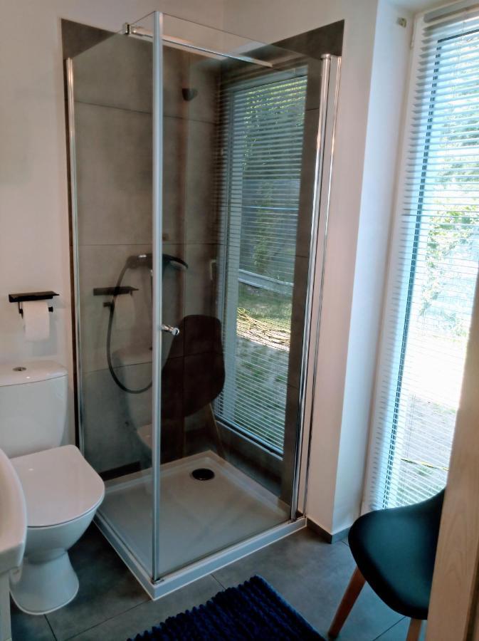 Narev Domy Wakacyjne Kazdy Dom Na Wylacznosc Oddzielnie Ogrodzony Pomiechówek Extérieur photo