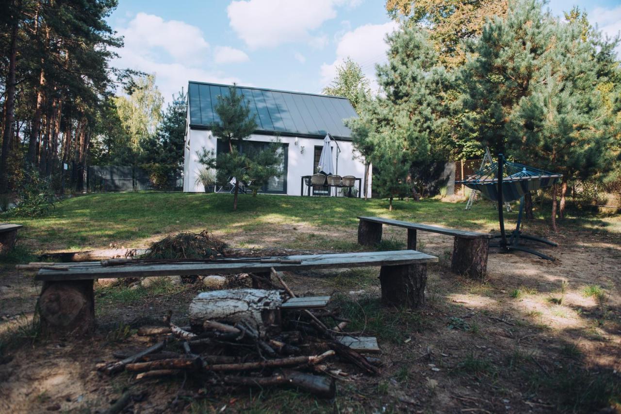Narev Domy Wakacyjne Kazdy Dom Na Wylacznosc Oddzielnie Ogrodzony Pomiechówek Extérieur photo